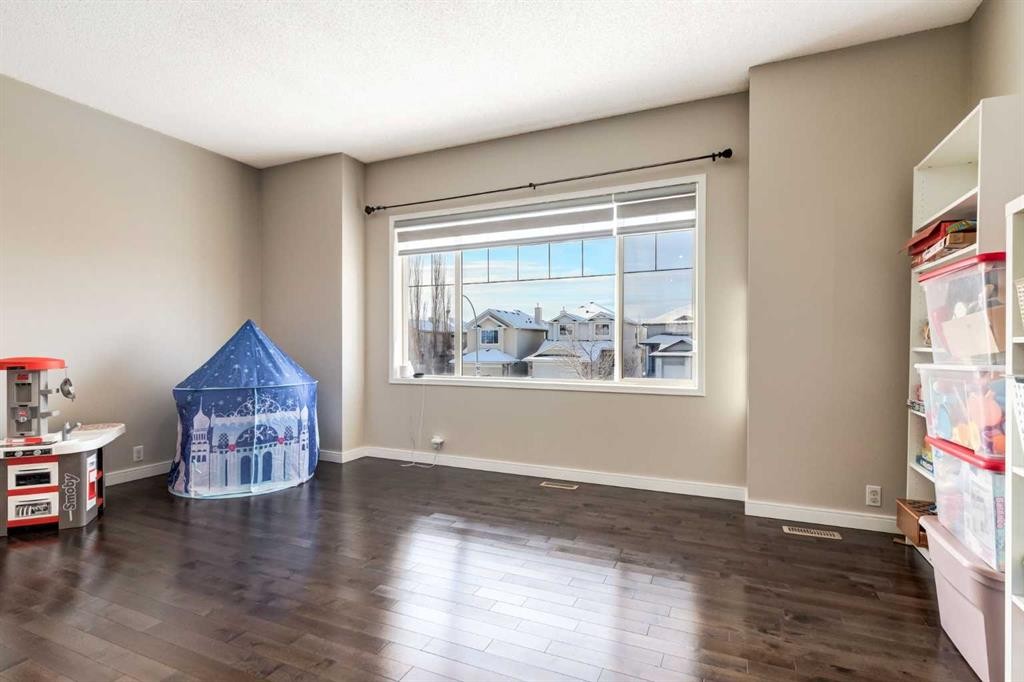 815 Tuscany Drive Nw, Calgary, AB - Indoor