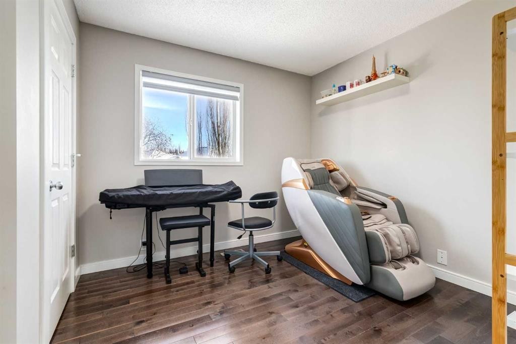 815 Tuscany Drive Nw, Calgary, AB - Indoor