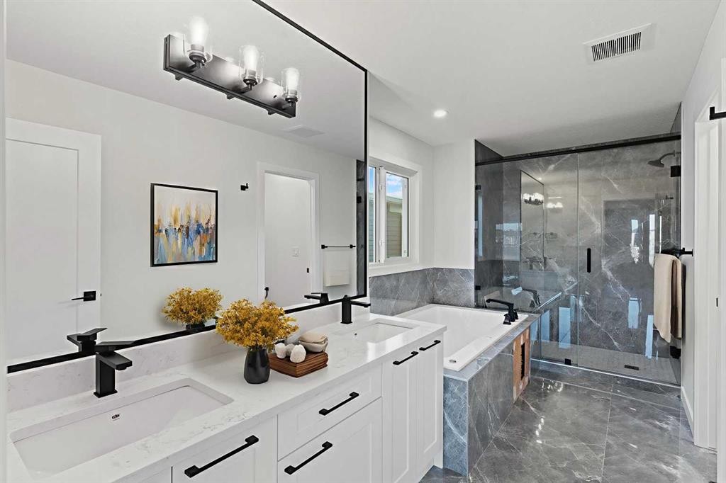 14 Ranchers Meadows, Okotoks, AB - Indoor Photo Showing Bathroom