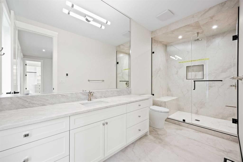 1220 Varsity Estates Road Nw, Calgary, AB - Indoor Photo Showing Bathroom