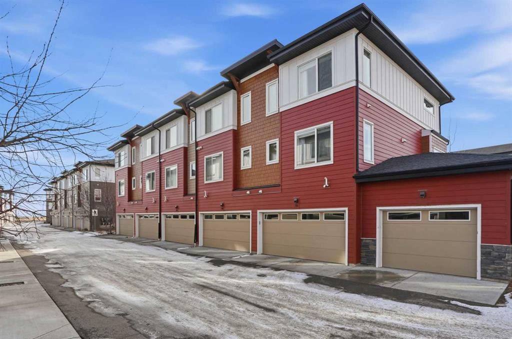 70-111 Rainbow Falls Gate, Chestermere, AB - Outdoor