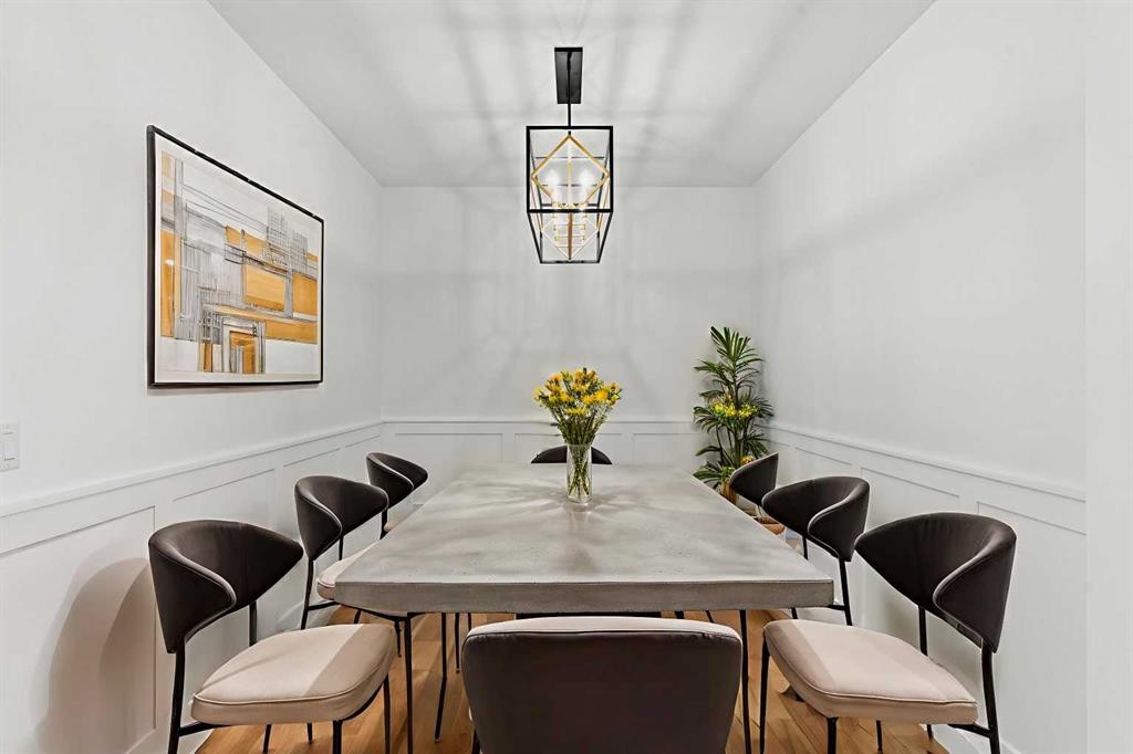 8 Ranchers Meadows, Okotoks, AB