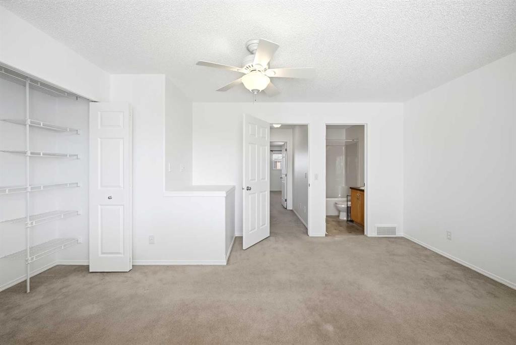 132 Royal Birch Mount Nw, Calgary, AB - Indoor Photo Showing Other Room