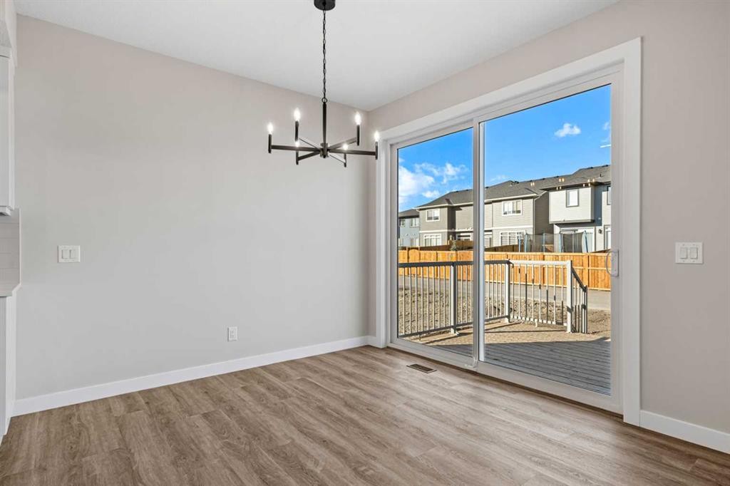 85 Quartz Crescent, Cochrane, AB - Indoor Photo Showing Other Room