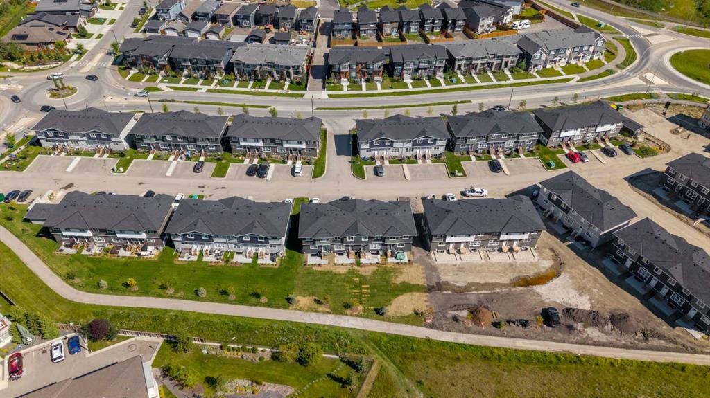 1507-525 River Heights Drive, Cochrane, AB - Outdoor With View