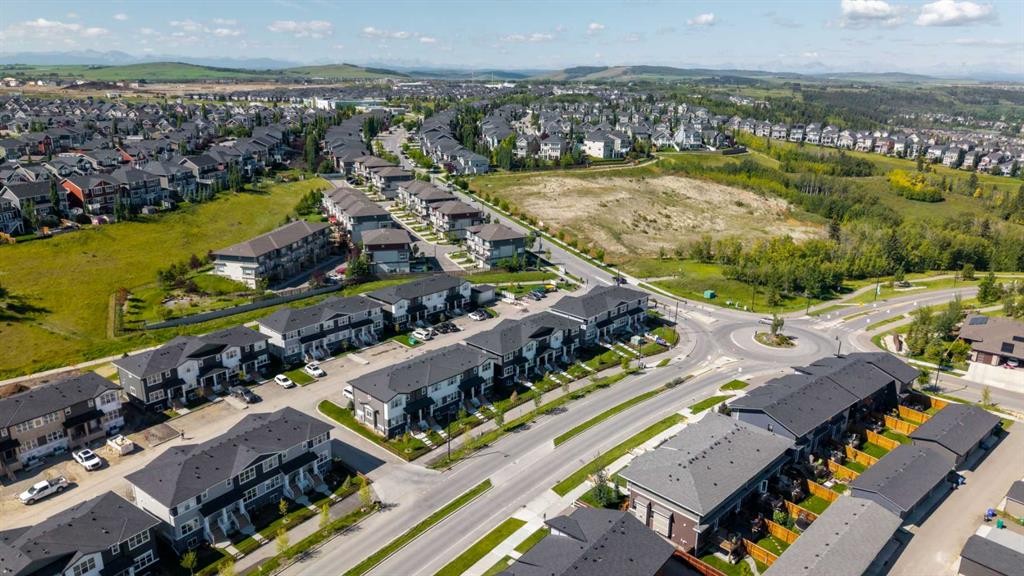 1507-525 River Heights Drive, Cochrane, AB - Outdoor With View