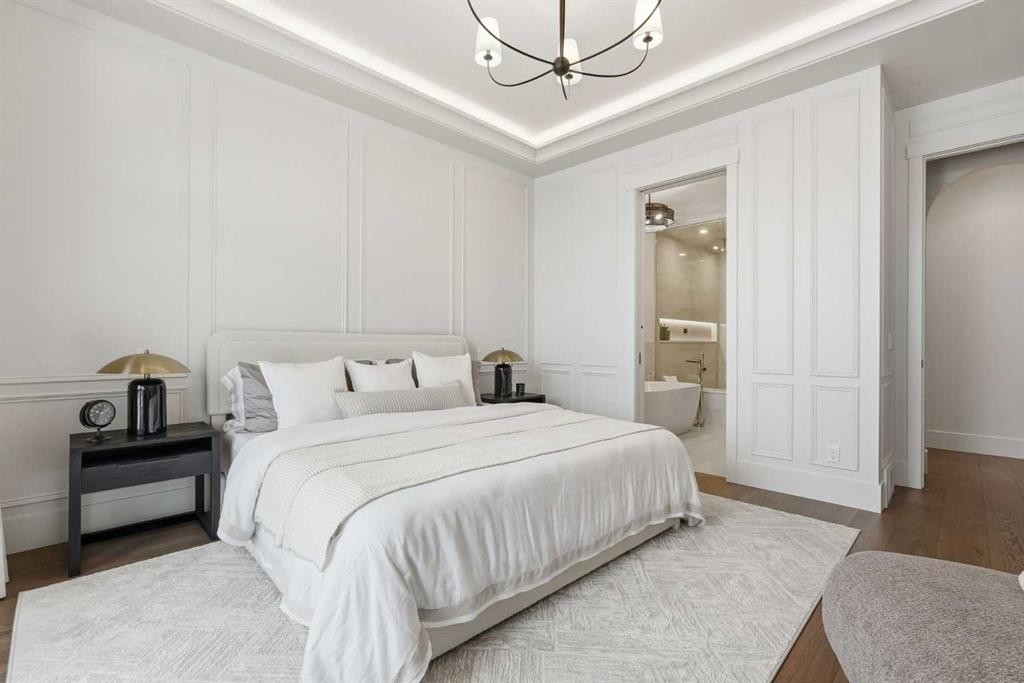 749 Serenity Bend, Heritage Pointe, AB - Indoor Photo Showing Bedroom