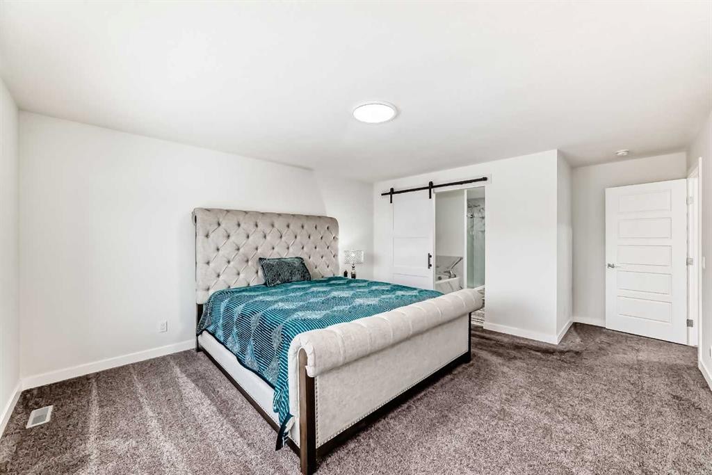 6 Corner Meadows Grove Ne, Calgary, AB - Indoor Photo Showing Bedroom