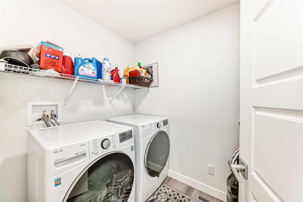 6 Corner Meadows Grove Ne, Calgary, AB - Indoor Photo Showing Laundry Room