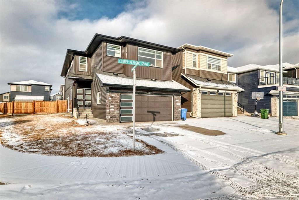 6 Corner Meadows Grove Ne, Calgary, AB - Outdoor
