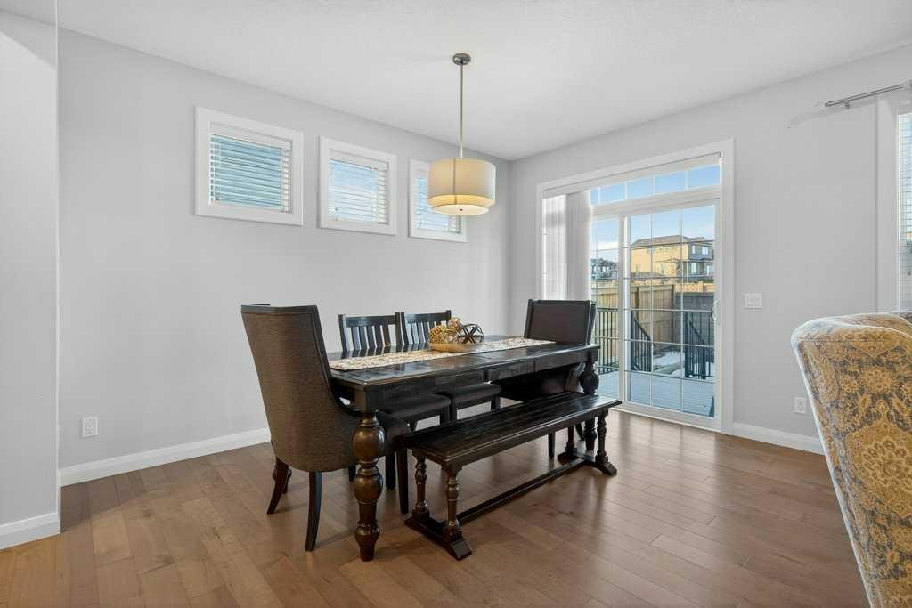 139 Evansglen Circle Nw, Calgary, AB