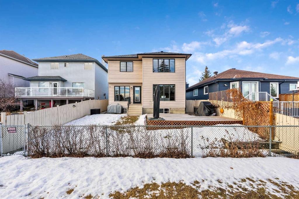 9 Hidden Valley Crescent Nw, Calgary, AB - Outdoor With Exterior