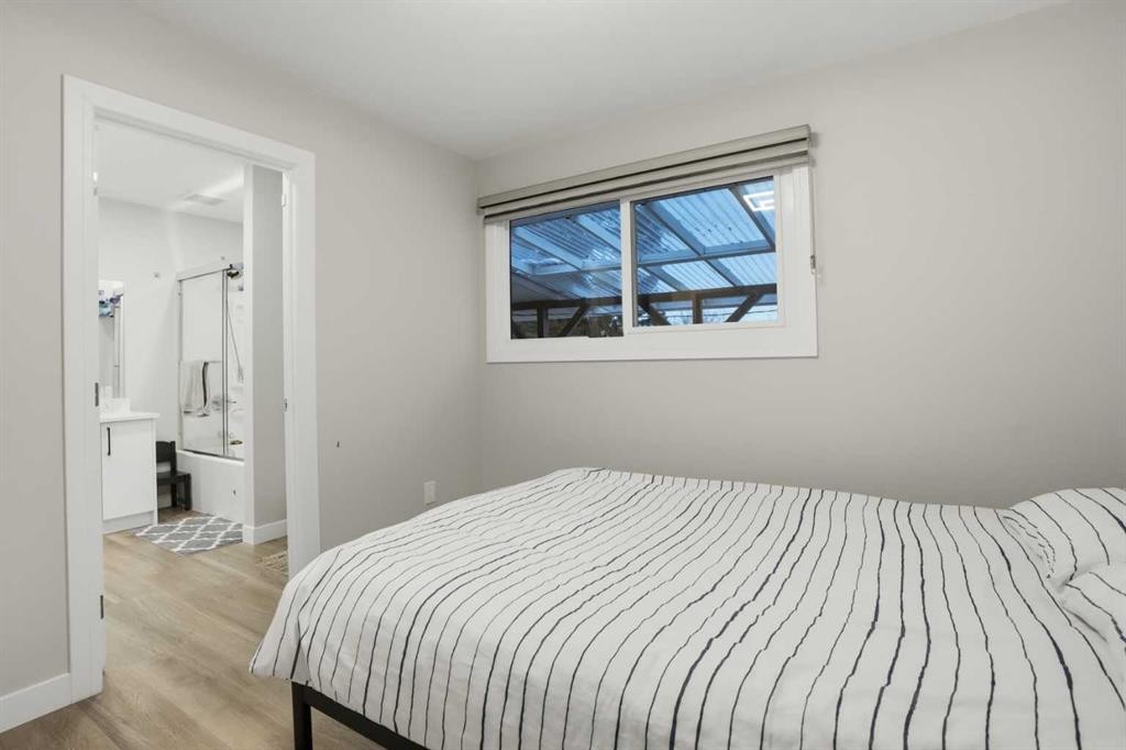 236 Fairview Drive Se, Calgary, AB - Indoor Photo Showing Bedroom