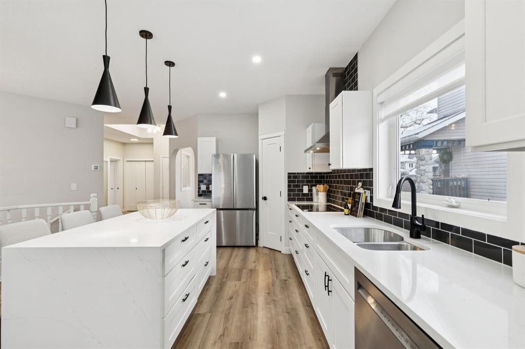 230 Chaparral Place Se, Calgary, AB