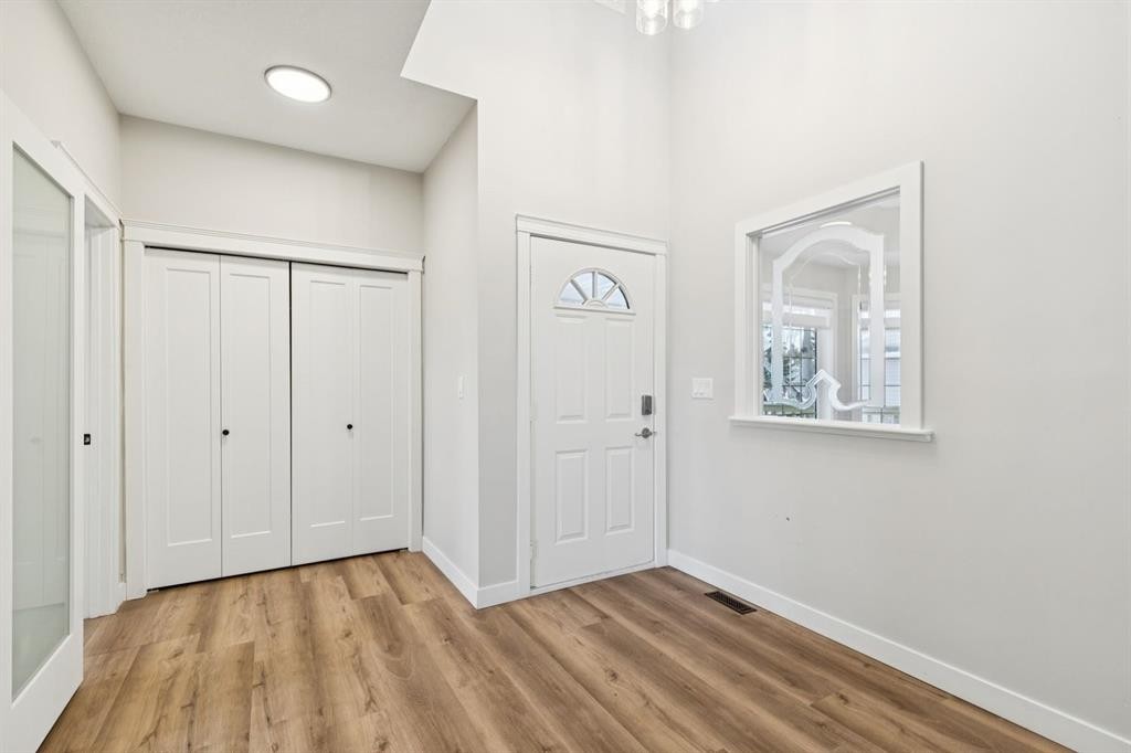 230 Chaparral Place Se, Calgary, AB