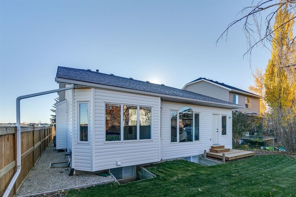 230 Chaparral Place Se, Calgary, AB