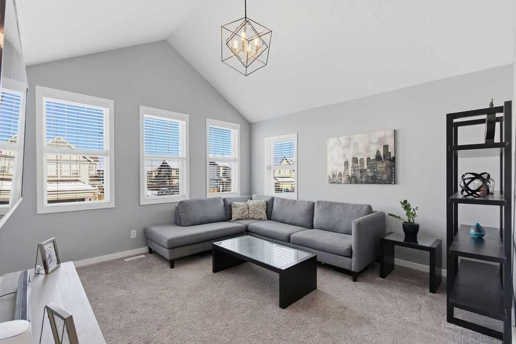 105 Chaparral Valley Crescent Se, Calgary, AB - Indoor Photo Showing Living Room