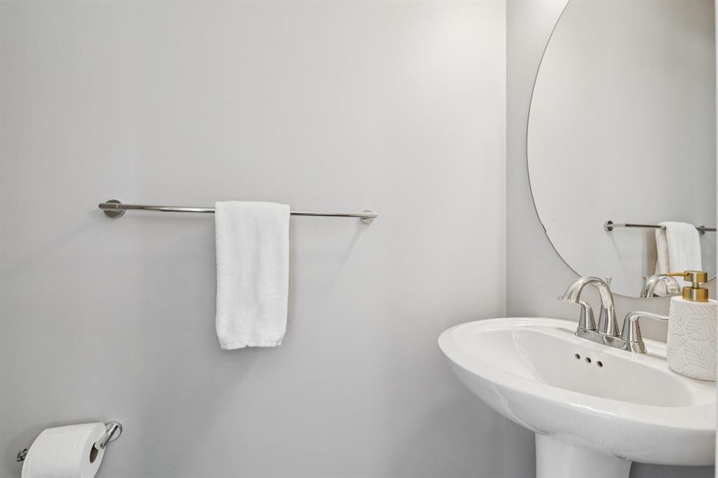 322 Cranford Park Se, Calgary, AB