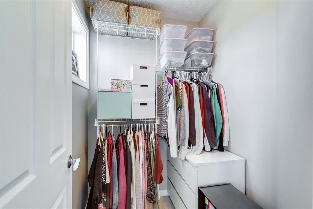 322 Cranford Park Se, Calgary, AB