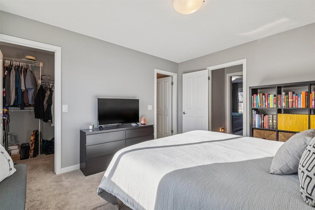 322 Cranford Park Se, Calgary, AB