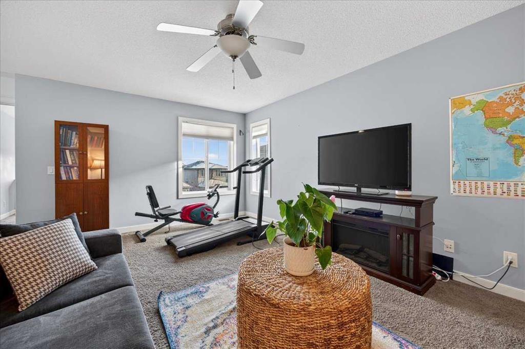 28 Evansview Manor Nw, Calgary, AB - Indoor