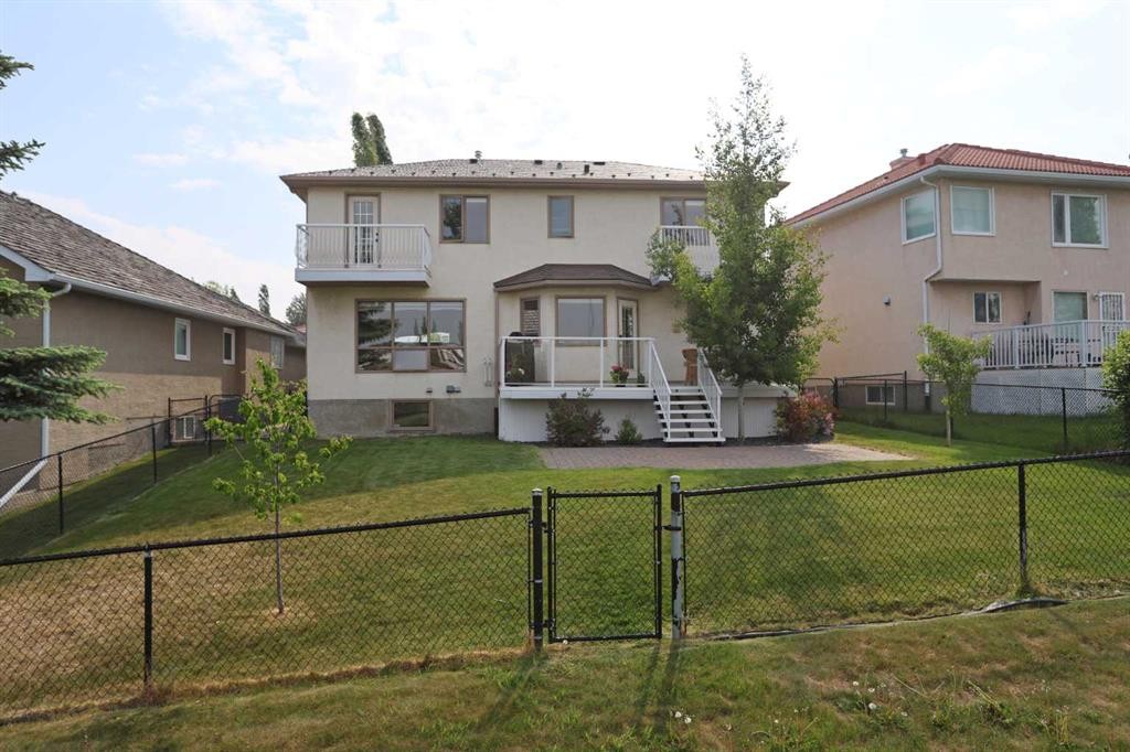 116 Hampshire Grove Nw, Calgary, AB - Outdoor