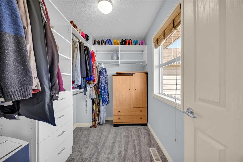139 Prestwick Point Se, Calgary, AB - Indoor With Storage