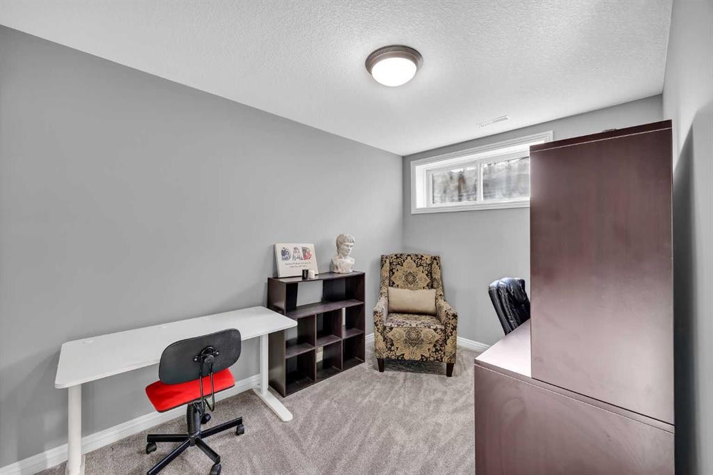 139 Prestwick Point Se, Calgary, AB - Indoor