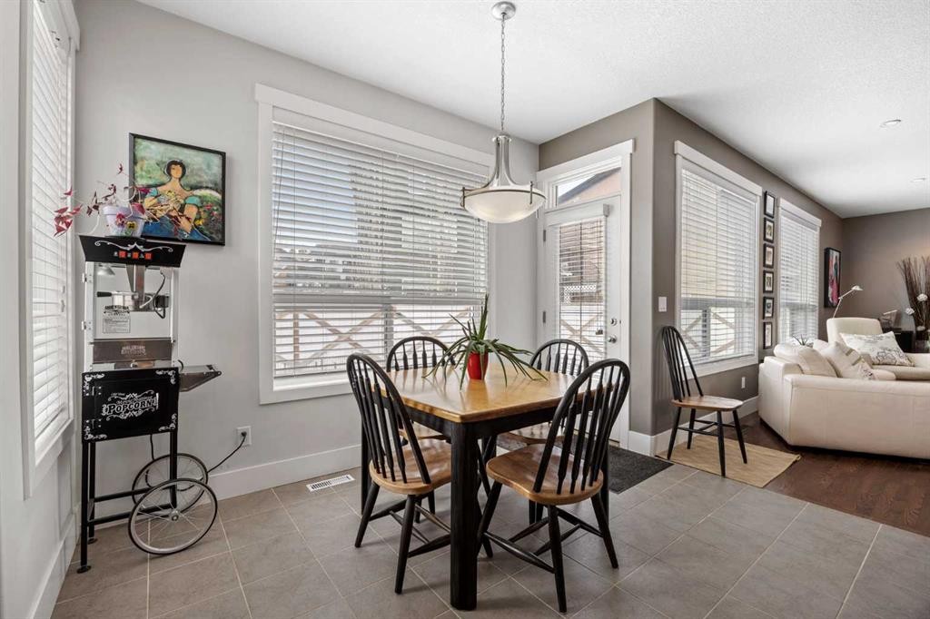 184 Magenta Crescent, Chestermere, AB - Indoor