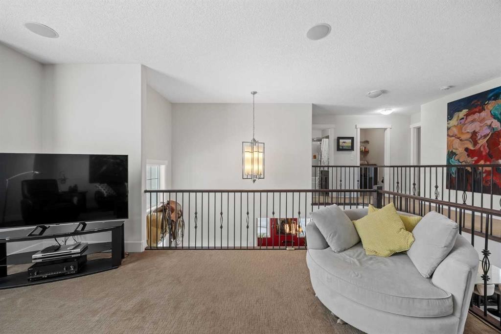 184 Magenta Crescent, Chestermere, AB - Indoor