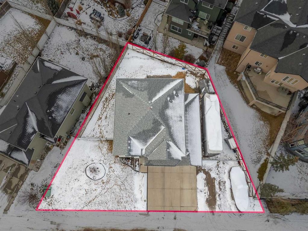 184 Magenta Crescent, Chestermere, AB -