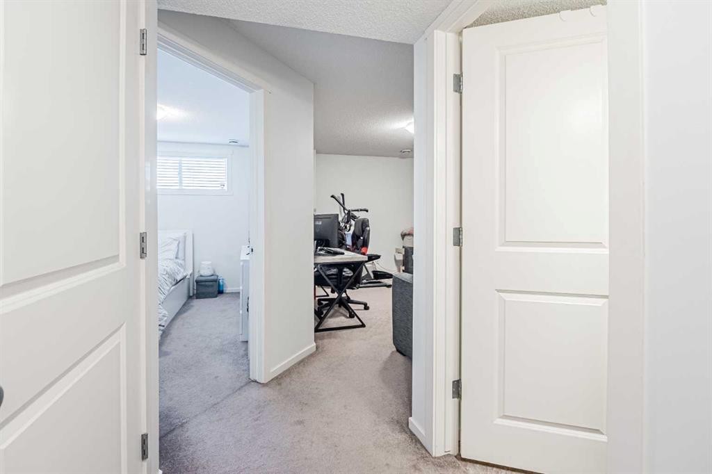 180 Panatella Way Nw, Calgary, AB