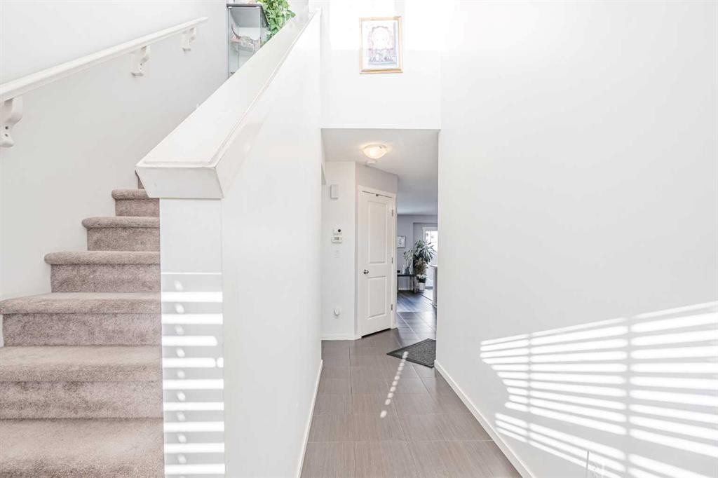 180 Panatella Way Nw, Calgary, AB