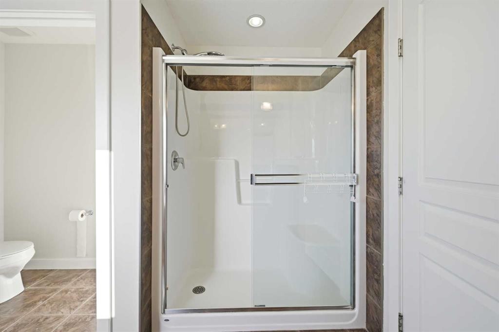 59 Redstone Park Ne, Calgary, AB - Indoor Photo Showing Bathroom
