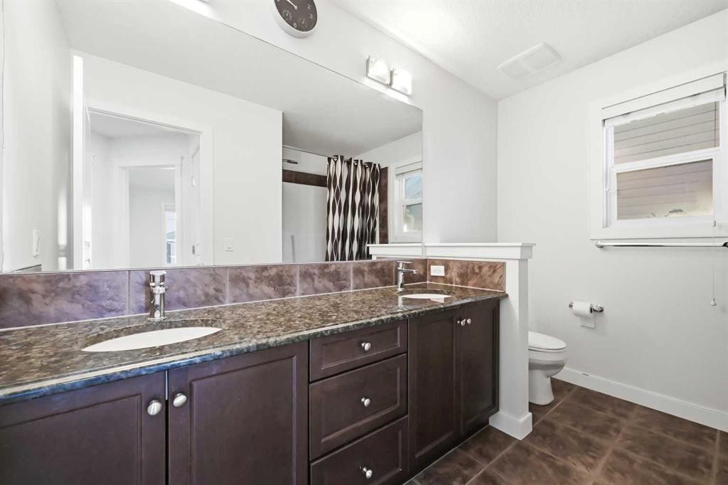 59 Redstone Park Ne, Calgary, AB - Indoor Photo Showing Bathroom