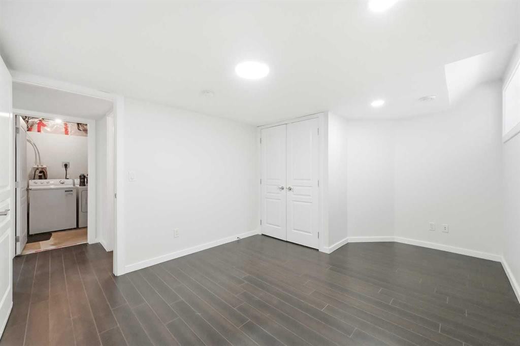 59 Redstone Park Ne, Calgary, AB - Indoor Photo Showing Other Room
