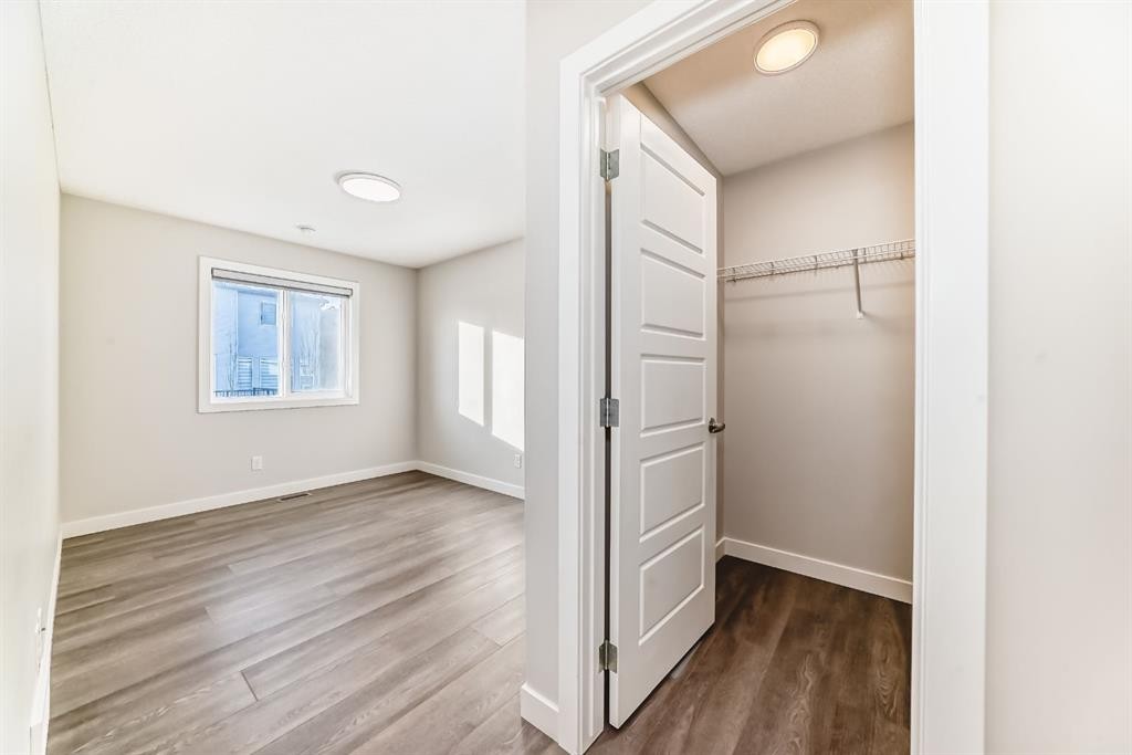 267 Sage Bluff Rise Nw, Calgary, AB - Indoor Photo Showing Other Room