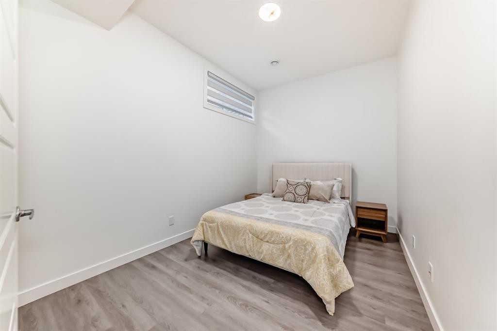 267 Sage Bluff Rise Nw, Calgary, AB - Indoor Photo Showing Bedroom