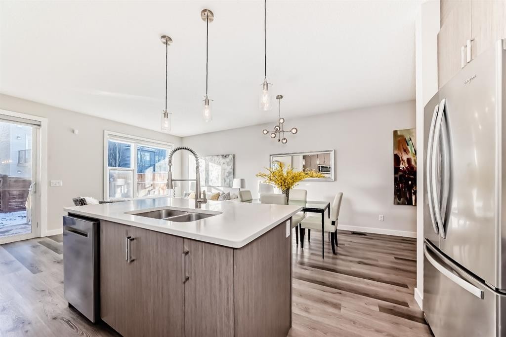 267 Sage Bluff Rise Nw, Calgary, AB - Indoor Photo Showing Kitchen With Double Sink With Upgraded Kitchen