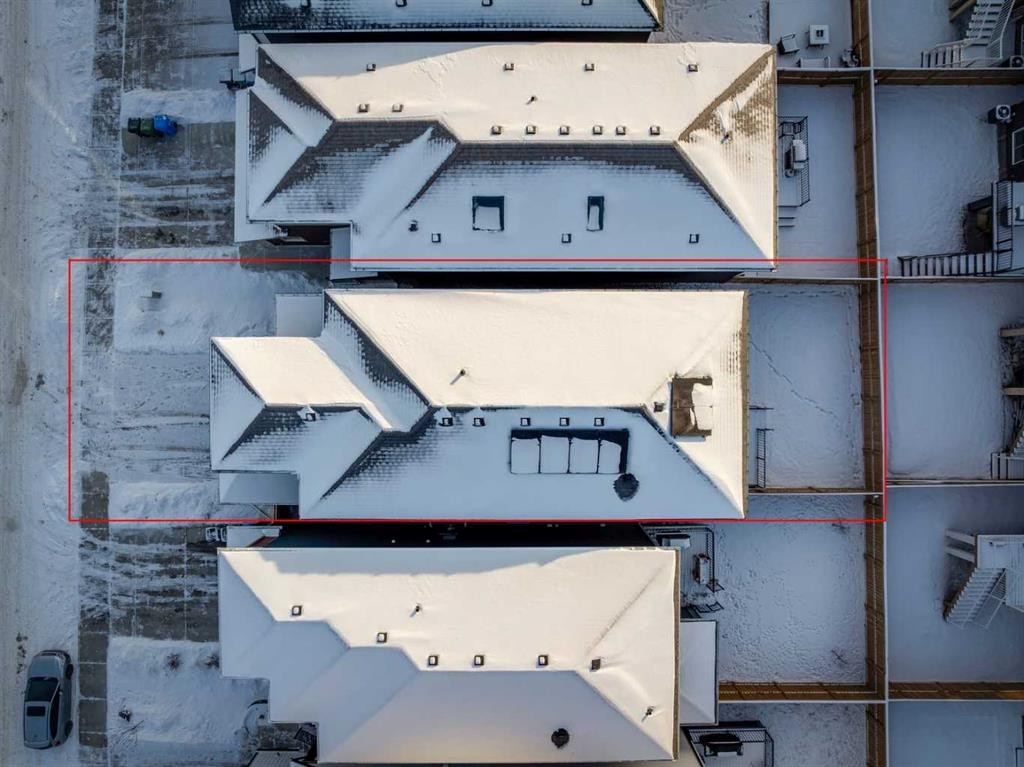 153 Edith Villas Nw, Calgary, AB - Outdoor