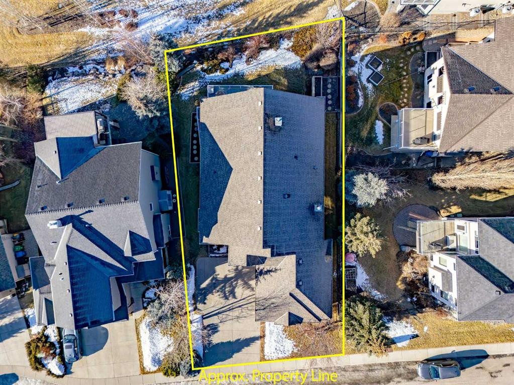 79 Discovery Ridge Park Sw, Calgary, AB - Outdoor