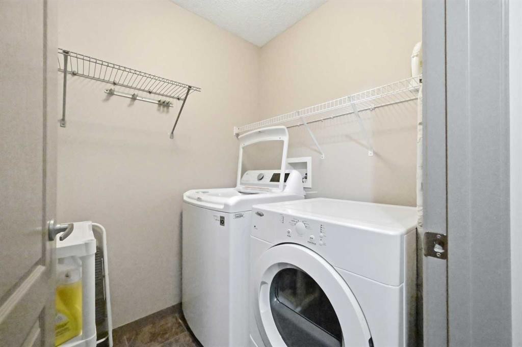 28 Skyview Shores Terrace Ne, Calgary, AB - Indoor Photo Showing Laundry Room