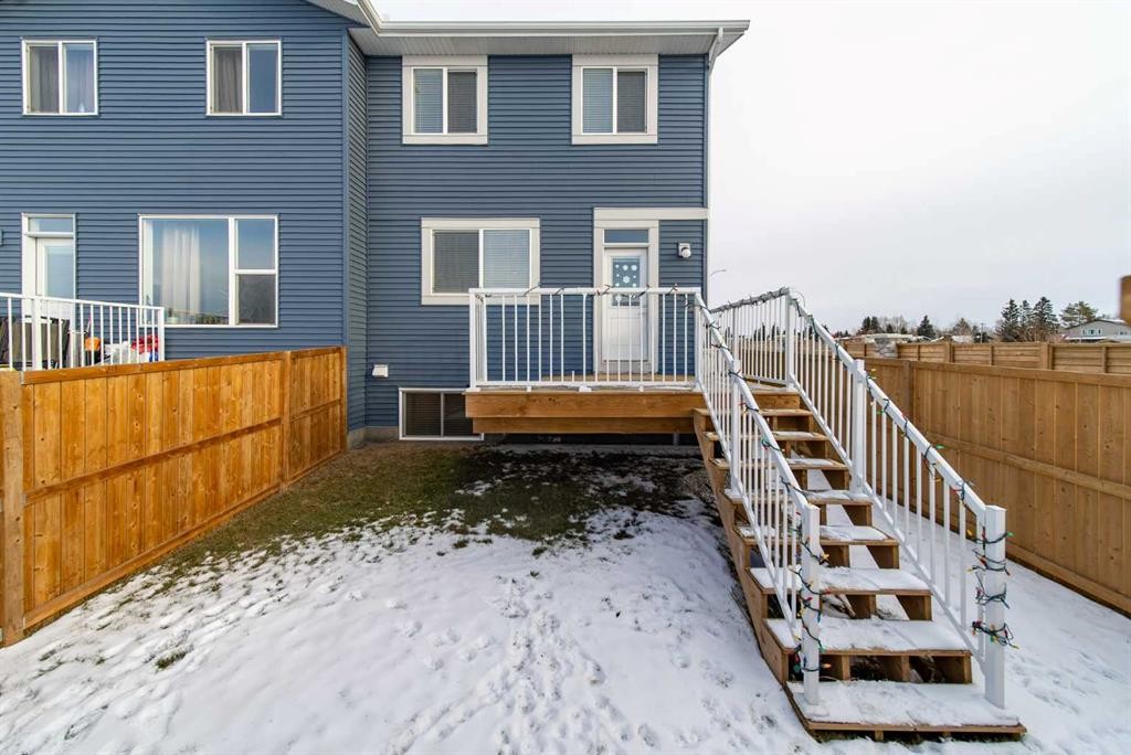 27 Iris Crescent, Okotoks, AB - Outdoor With Deck Patio Veranda