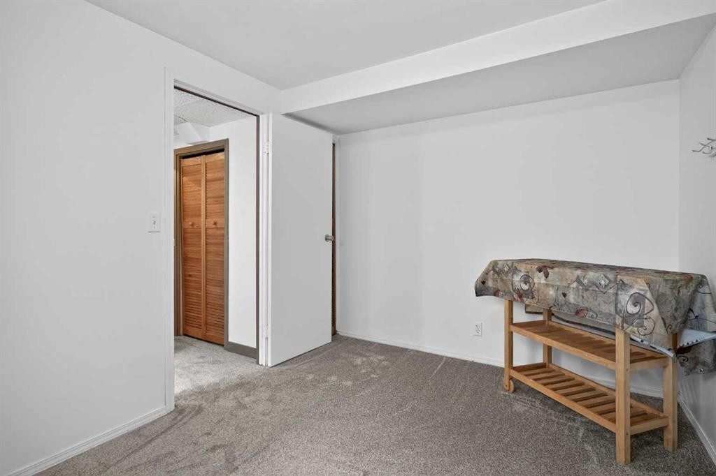 16 Rundleson Way Ne, Calgary, AB