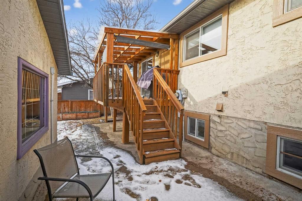 16 Rundleson Way Ne, Calgary, AB