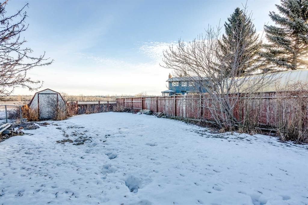 14668 Deer Run Drive Se, Calgary, AB - Outdoor