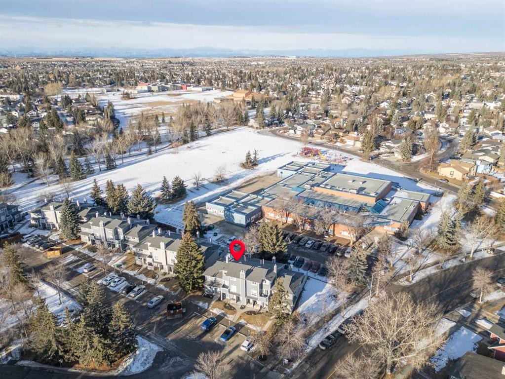 15-200 Shawnessy Drive Sw, Calgary, AB - Outdoor With View