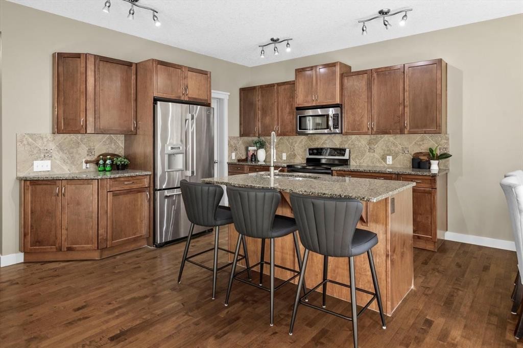 133 Sage Valley Close Nw, Calgary, AB - Indoor Photo Showing Kitchen With Stainless Steel Kitchen