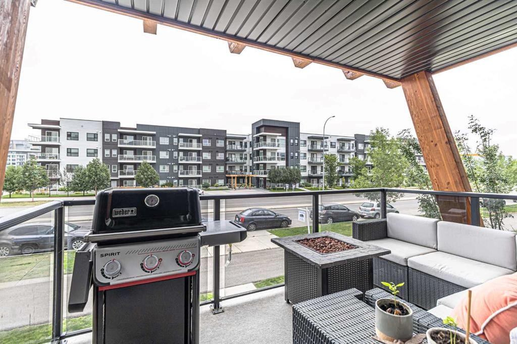 4307 Seton Drive Se, Calgary, AB - Outdoor