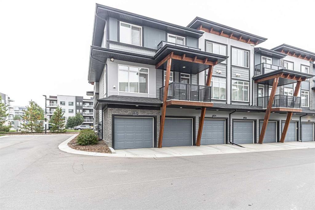 4307 Seton Drive Se, Calgary, AB - Outdoor